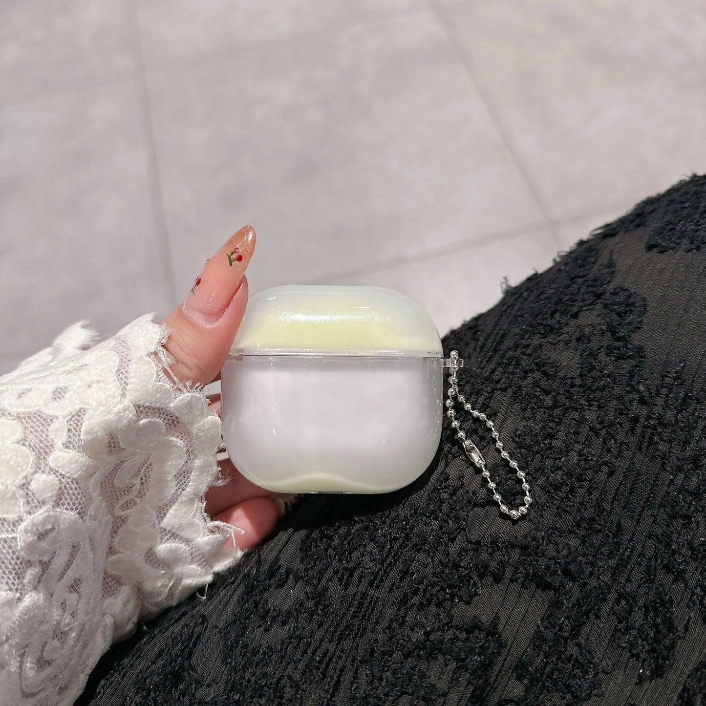 Świecące w ciemności Etui do AirPods z Ruchomym Piaskiem